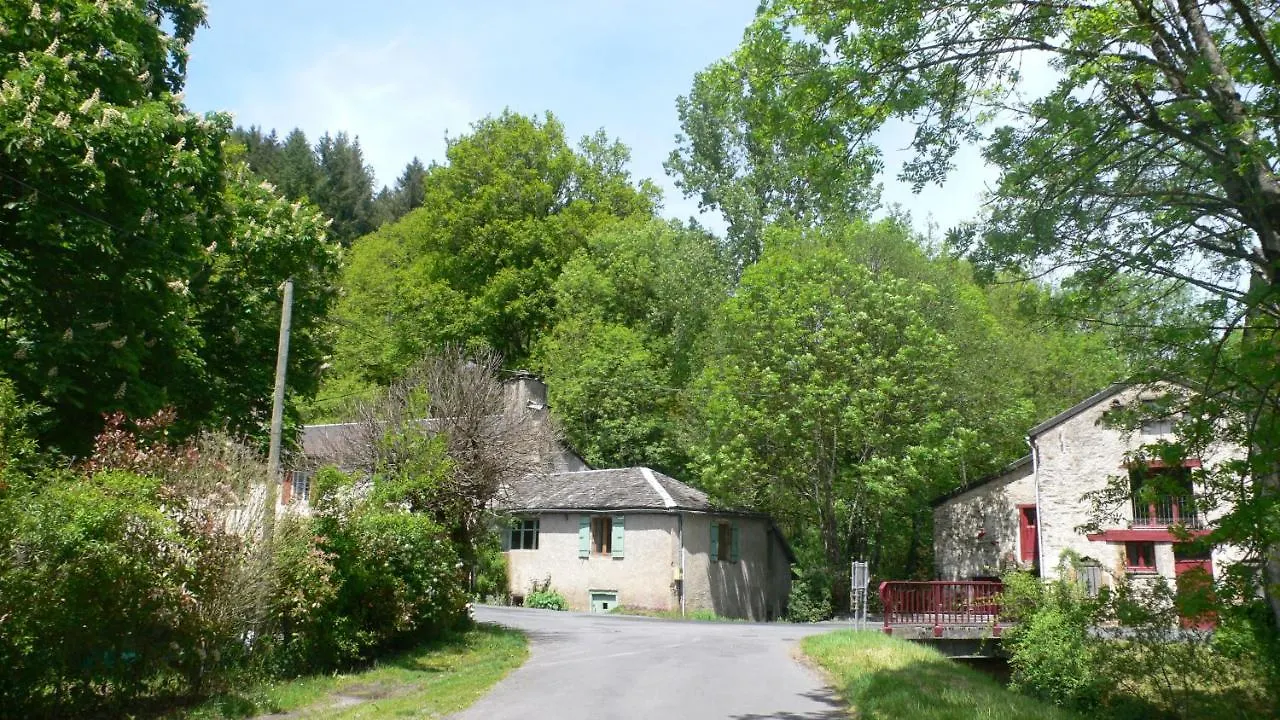 Hébergement de vacances Gîte au bord de la rivière Gijou Saint-Pierre-de-Trivisy